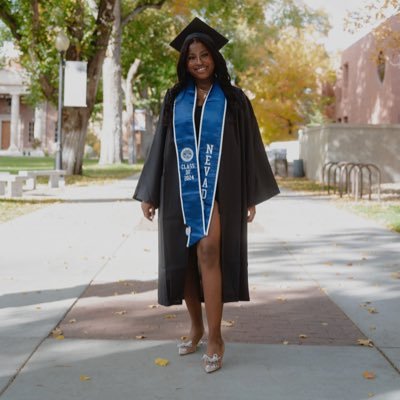 NaliyahSimpson's profile picture. | 23 | LV 🏙| UW 26’ ☔️💜| Husky Athletics