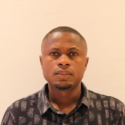 RealTimo10's profile picture. Not confined. All rounder. 🌍