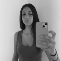 clari (@claricarbone_) 's Twitter Profile