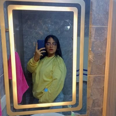 DianaForer15910's profile picture. 