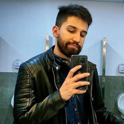 @Adoneuz