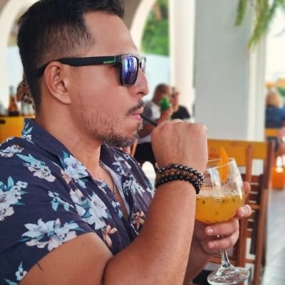 Se as portas da percepção estivessem limpas, tudo se mostraria ao homem tal como é, infinito
@Paysandu 🐺