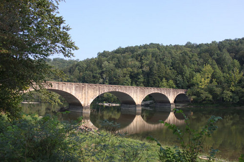 emolinajohnson's profile picture. 