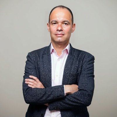 I am not monitoring this account any longer. Follow me on https://t.co/Q5vP7SUi66