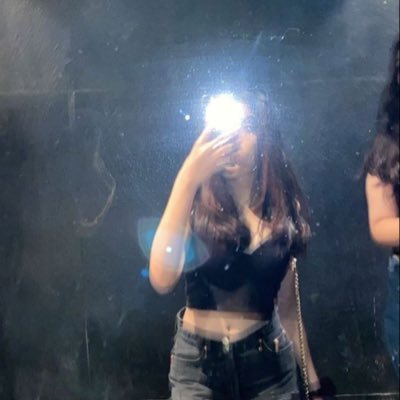 JessellLyn5781's profile picture. 