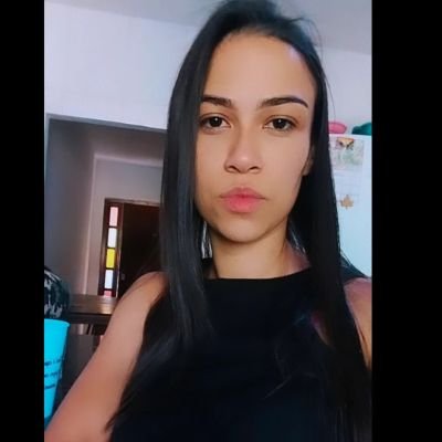 Mamãe da Maria Cecília & ágatha
maquiadora /dsigner de sobrancelhas