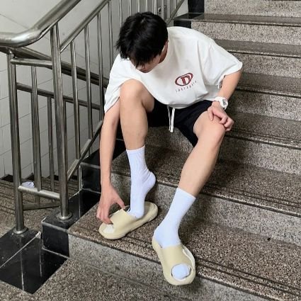 tuitecnmm's profile picture. 原账号cxy1237被封，重新开始
