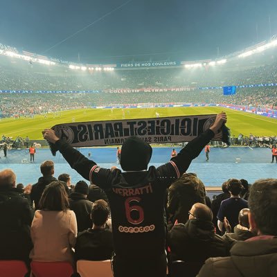 ArtParisien25's profile picture. fidèle supporter du @PSG_inside 🟥🟦