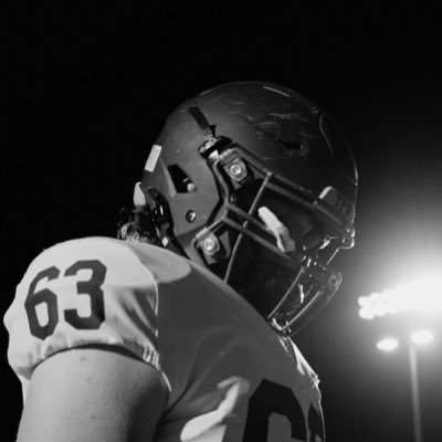| CO 26’| Twin Valley High School | 3.977 GPA | 6’1 250lb | Ftball : Var OL/DL | Captain | 4 YR starter | #610-412-7212 |email:@greysonlmiller08@gmail.com