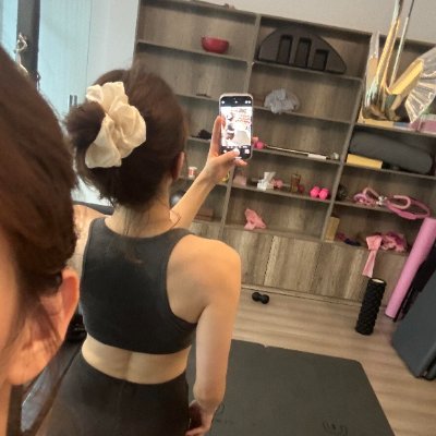 nooying_4533's profile picture. Pov : Asian but love Western style