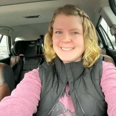 Yasminewilso's profile picture. 