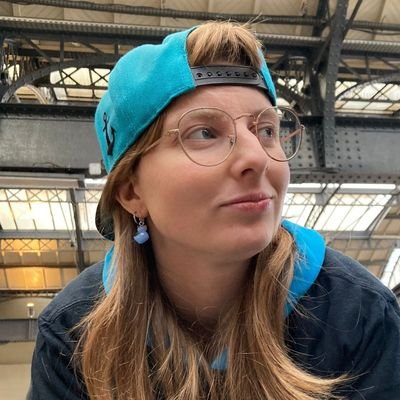 Gouineries, poésie & co | recherches en littératures lesbiennes | petit artiste en fleurs | Proust enthusiast | loverbutch