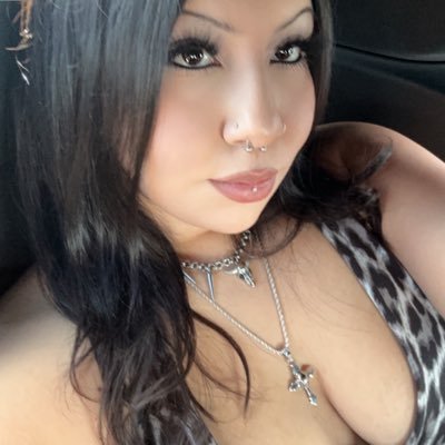 24 ⭒ nsfw ⭒ Insta : L.ettie ⭒ $Lettie00 ⭒ personal @lettie_00