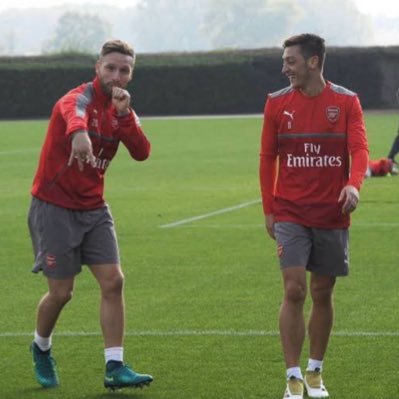 gakusei_gooner's profile picture. #COYG #Arsenal @M10 エジルからのグーナーです！無言フォロー失礼。大学生です