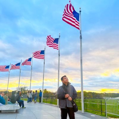 ManudalArkin's profile picture. | Mathematics Teacher