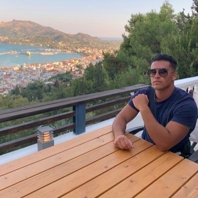 GeorgePsiroukis's profile picture. $10,000 to $1,000,000 I Self-taught trader sharing my grind to profitability. Mastered markets through discipline and patience. Join my journey