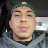 Alecx (@aleecxg) Twitter profile photo