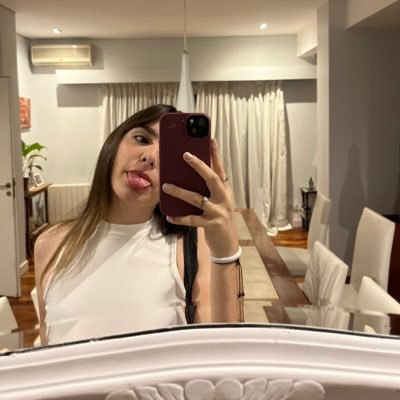julianmihombre's profile picture. de river como wos y agus lain