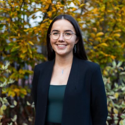 MadelineWElder's profile picture. 