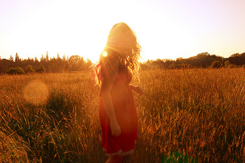 younghearrt's profile picture. 16 years old girl. I wanna just say thanks cause your hate is what gave me the strenght.  Yupp music saved my life. just smile and something good will happen !