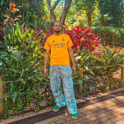 negroalchemist's profile picture. i just be tweeting into the abyss. he/him.