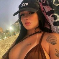 Hellen. (@crlhlcrf) 's Twitter Profile