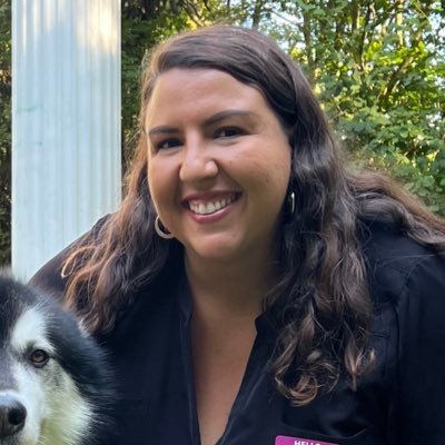 Based in Seattle. From Kansas City. Interested in environmental justice, public transportation, marine biology, higher education, and hippie van travel.