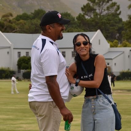 JEClarke15's profile picture. Cricket lover. Start up Golfer and loving it. Living life to the fullest.  #clarkie