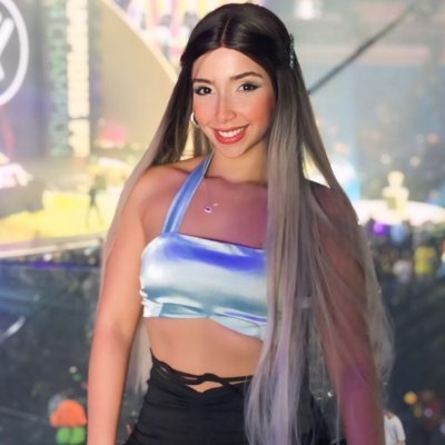 Nutricionista ll Streamer ll Lives de IRL (treinos, culinária), coworking e jogos.