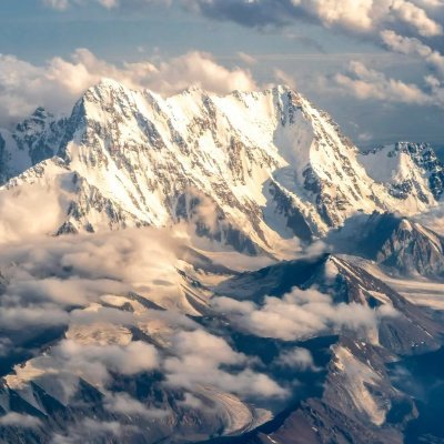 Yejunzhi5878's profile picture. People, Scenery, Cuisine, and Shared Beauty