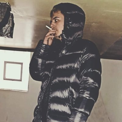 Chicago Artist, Photographer, Tattoo Artist, Music Artist. Rip All My Dead Friends 20+ Don’t Overdose It’s Not Cool.