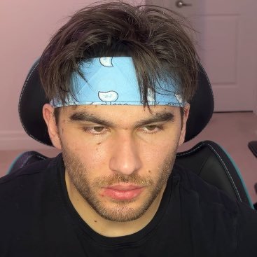 codewithramin's profile picture. Software Developer | Improving development skills - #100devs & Codecademy