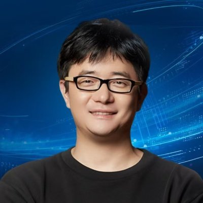 Techno-optimist builder. Building an open-source coding agent in public.
CEO @ Cheetah Mobile | Chair @orionstar2016