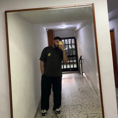 hola? cuchame, hoy imposible yo no puedo, tengo fútbol