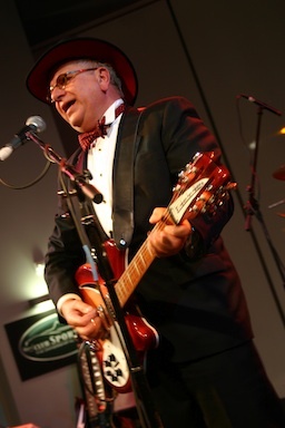 tech4cars's profile picture. Techie, Rocker, Car Guy