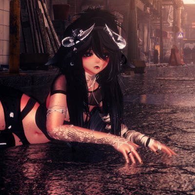 moonshiinee3's profile picture. Smol 3D vtuber 🤍 || soft spoken twitch streamer || 
TikTok/YT/Insta: xmoonshiinee