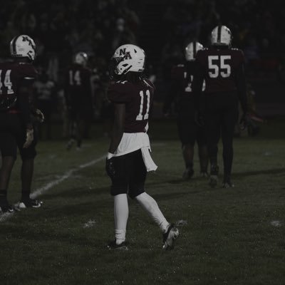 5’10 / 160 lbs/ Corner/Safety / 2.8gpa/ Dawg🗣️