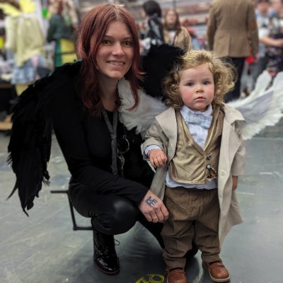 She/her, 37, had a baby last year 🥰👩🏼🍼 Good Omens is my all-time favourite show!