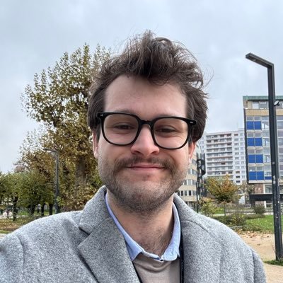 Vice-président de @Wikimedia_FR 🌍 • Wikimédien en résidence 🔖 • Contributeur à @Wikipedia 📜 // Photographe sur @WikiCommons 📸 • Auteur de @LeKjokk 📖
