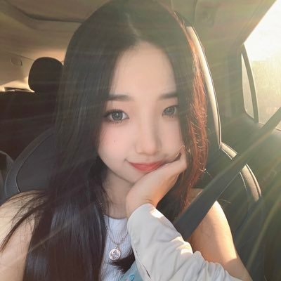 xuuiay's profile picture. 