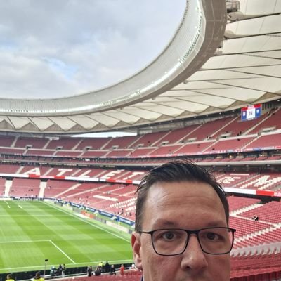 Roy_tK's profile picture. FC Wageningen, WVV Wageningen 1911, Ajax, Competitie Darten Pub sixty one,  Works in Trade Finance Services.