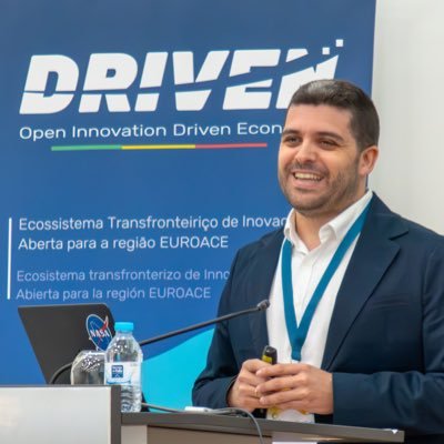 ALHuertasCobos's profile picture. Pacense, extremeño, español y un poco de lo que haga falta en cada momento #innovacion #desarrollo