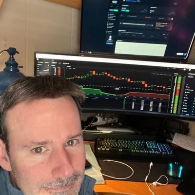 Totman_J's profile picture. Showing you the fast track to building wealth before you get old. TA, charts,market analyst $10k-$50k mega trade challenge.
crypto trader,
portfolio manager