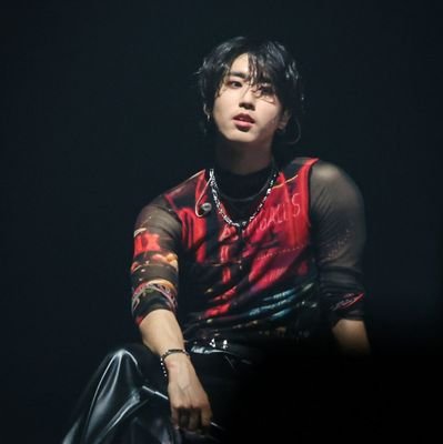 jisungie_prince's profile picture. '03. HEAD HANNER.  supernovaelex on ao3. semi nsfw so minors dni. she/they. seasian. wavers n z*onists dni