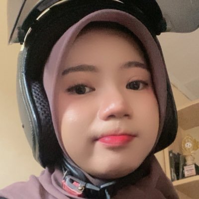 floweryoung_'s profile picture. just living.