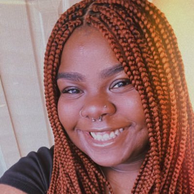 daamoniii's profile picture. hi guys :)