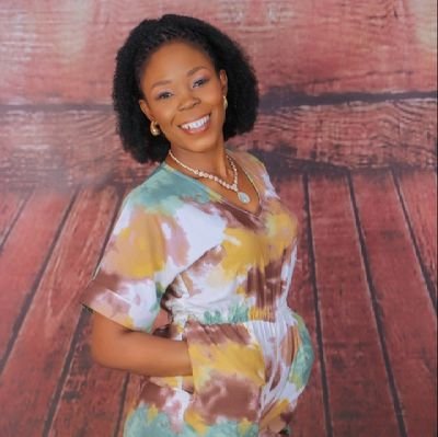 VivianBios324's profile picture. Accountant, mother and a crpto investor
