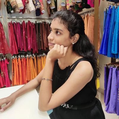 A girl with passion to achieve her dreams, love to explore the world and spread positivity