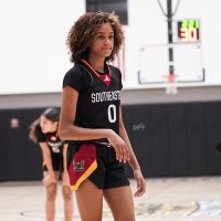 Kylee Trent (@kyleetrent1) 's Twitter Profile