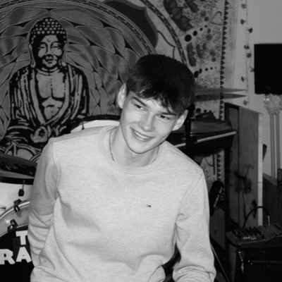 Aspiring Audio Designer and Engineer for Games | 2nd Year Student at University of Northampton studying Music Production | Learning FMOD & Unity
